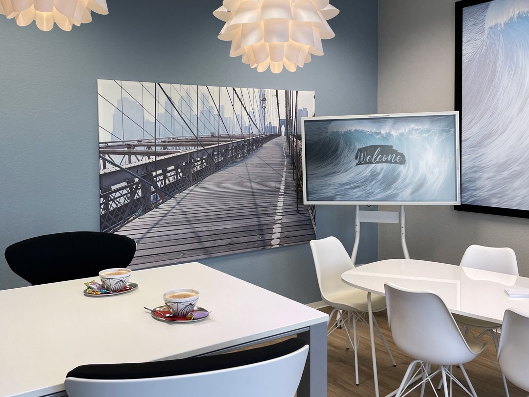 Office Manhattan Tagesbüro Konferenztische und Displays